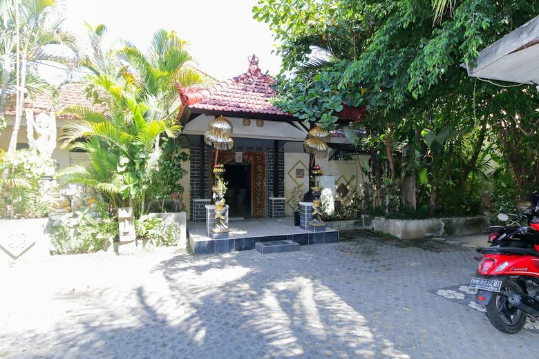 Hotel Airy Jimbaran Celagi Basur 1 Bali