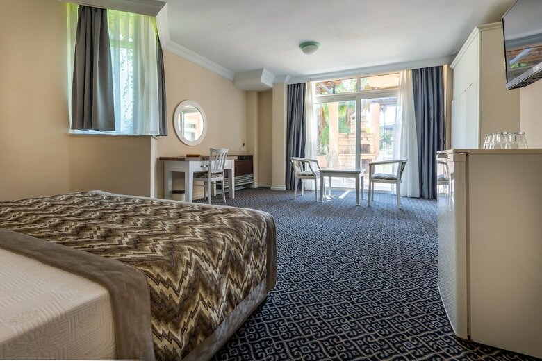 Hotel Simena Holiday Village