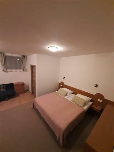 Hostal Penzion Livada