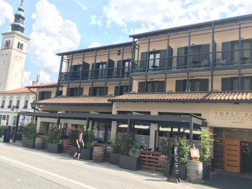 Hotel Hvala - Restaurant Topli Val