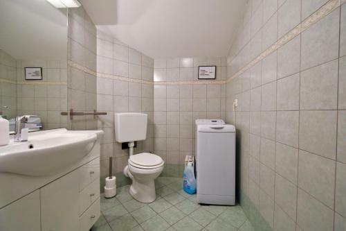 Hostel X Point