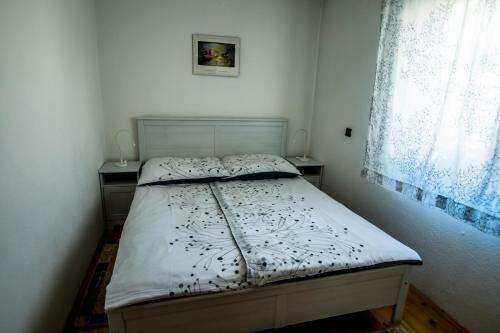Apartments And Holiday Home Grohar