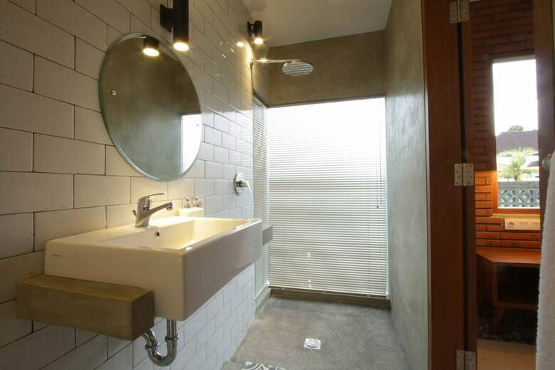 Hotel Kubu Tropis