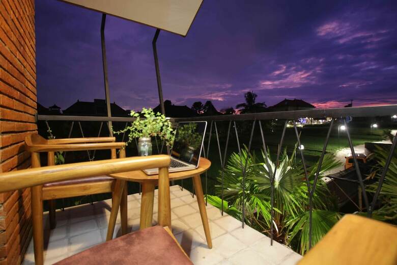 Hotel Kubu Tropis