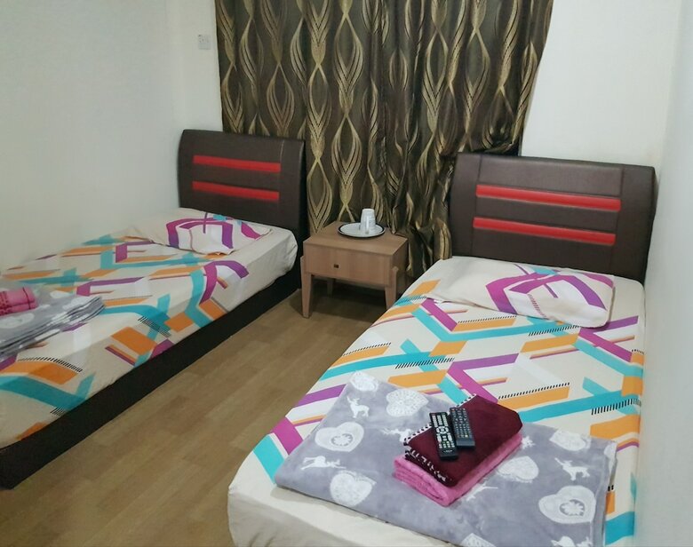Oyo 89781 Hotel Medina 2