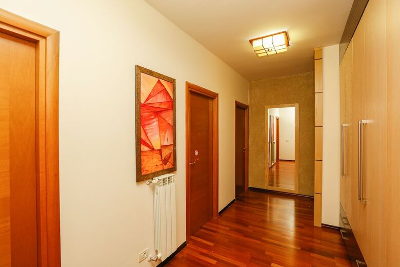 Luxury European Trade Center Apartment