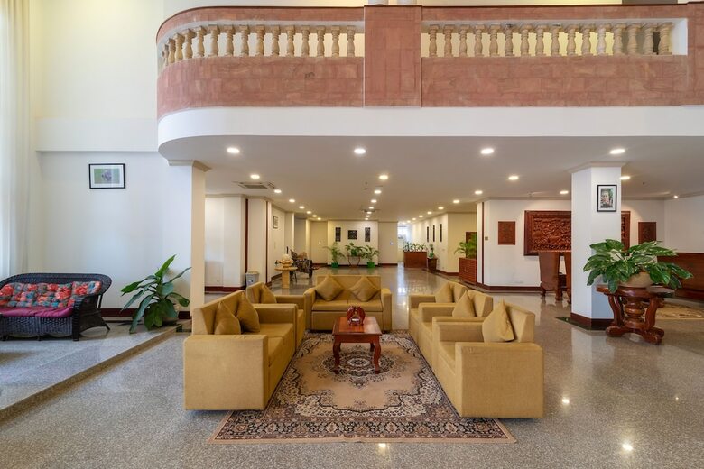 Angkor White Swan Hotel