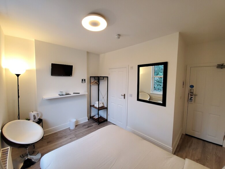 Hotel Sleeplicity London Heathrow
