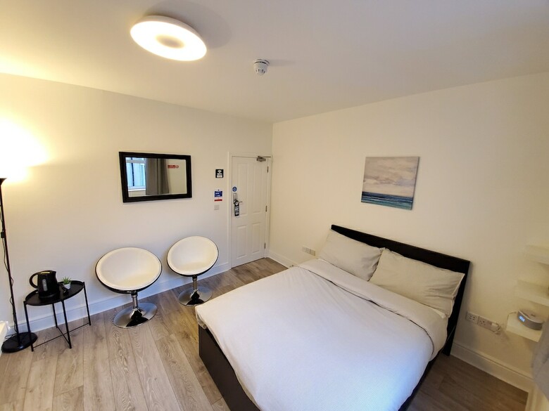 Hotel Sleeplicity London Heathrow