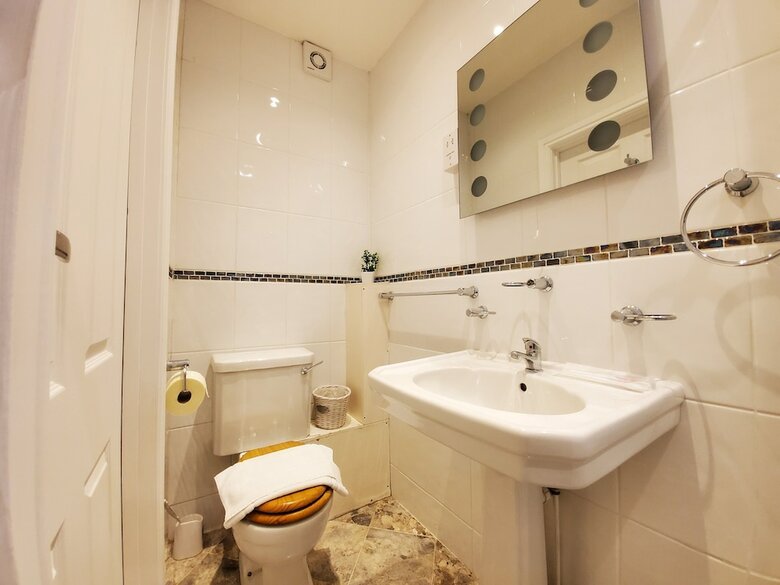 Hotel Sleeplicity London Heathrow