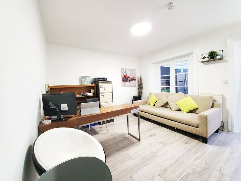 Hotel Sleeplicity London Heathrow