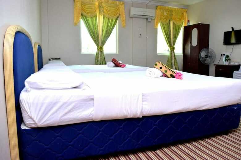 Hotel An Nahdhoh Inn