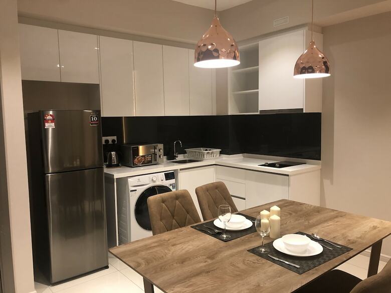 Apartamentos Alia Premier Medini By Subhome