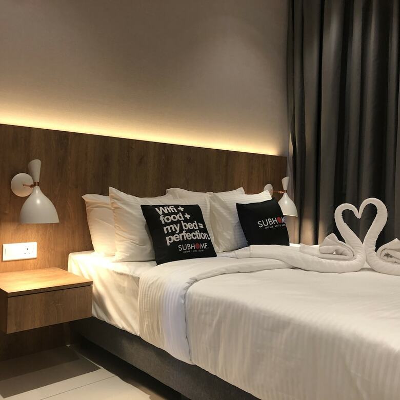 Apartamentos Alia Premier Medini By Subhome