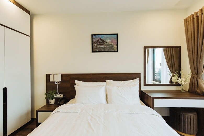 Hotel Paragon House & Residence