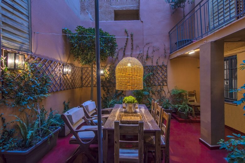 Hotel Art Pantheon Suites In Plaka
