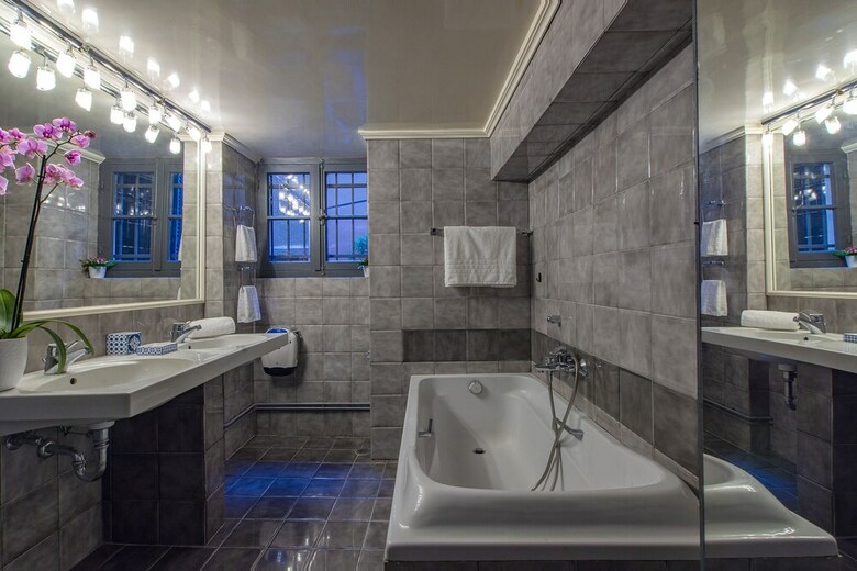 Hotel Art Pantheon Suites In Plaka