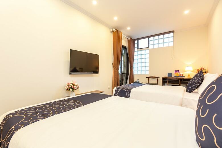 Hotel Capital O 939 Sen Hidden Charm