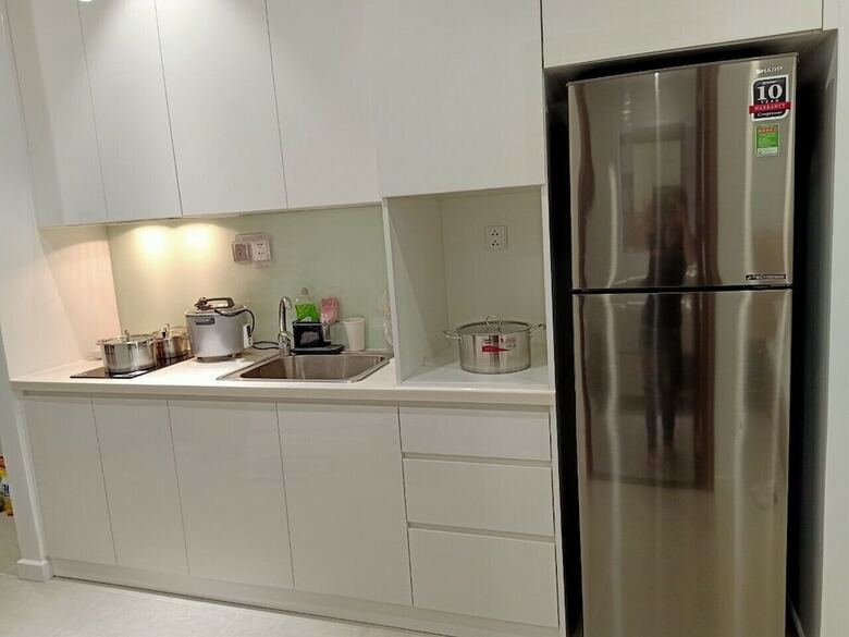 Luxury Scenia Bay Apartment With Seaview