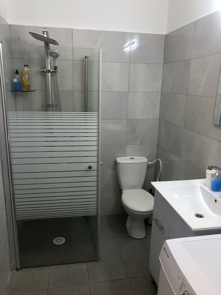 Apartamento Quiet And Homey Near The Beach