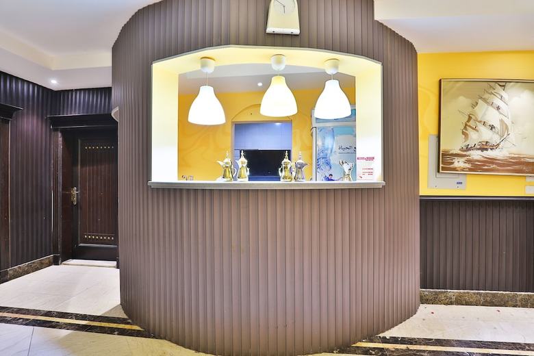 Apartamento Oyo 161 Middle East Suite