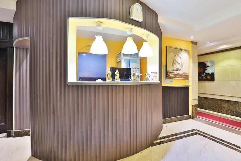 Apartamento Oyo 161 Middle East Suite