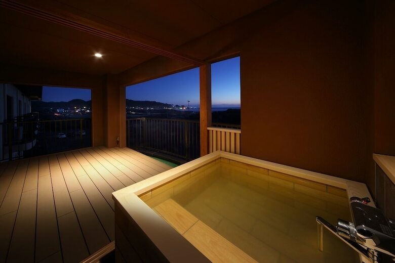 Tateyama Onsen Senri No Kaze