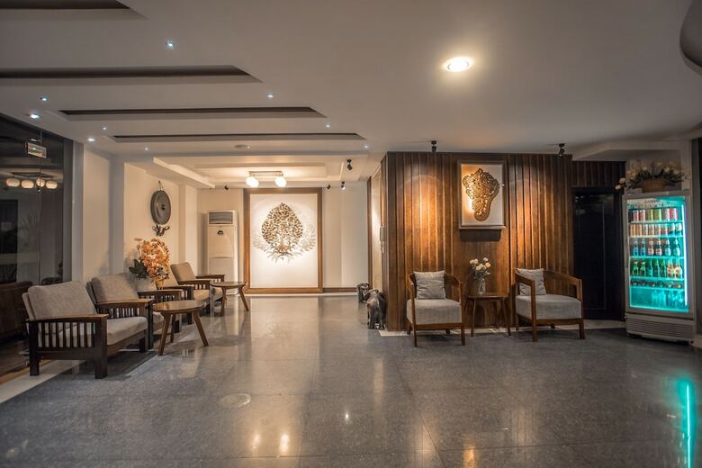 King Grand Boutique Hotel