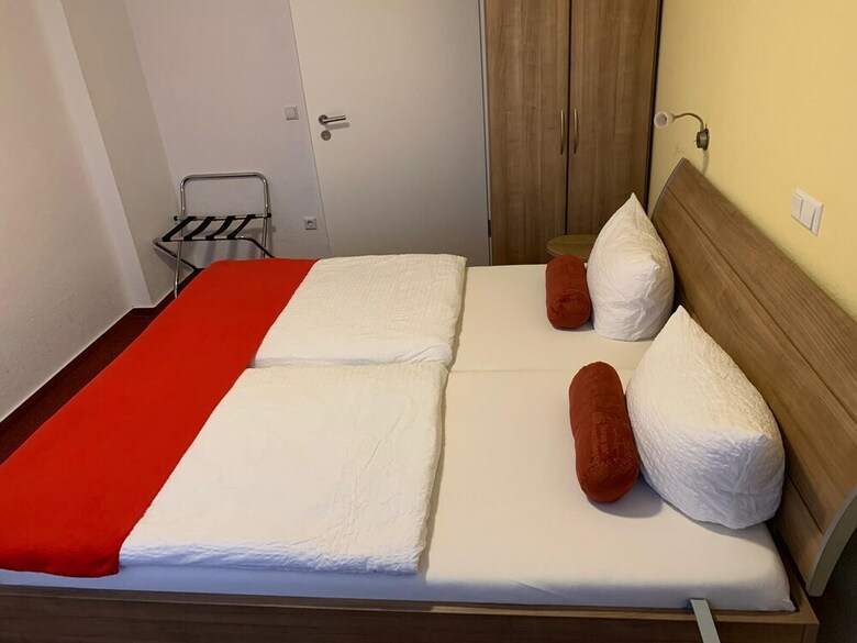 Hotel Gasthaus Am Flughafen