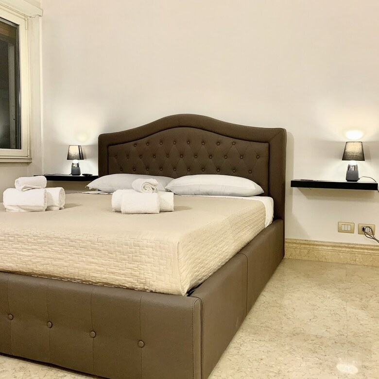 Hotel Simon's Guest House