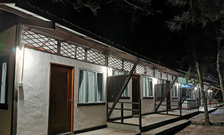 Hotel Nido Mantanani Lodge