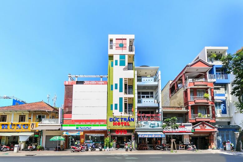 Oyo 832 Duc Tran Hotel