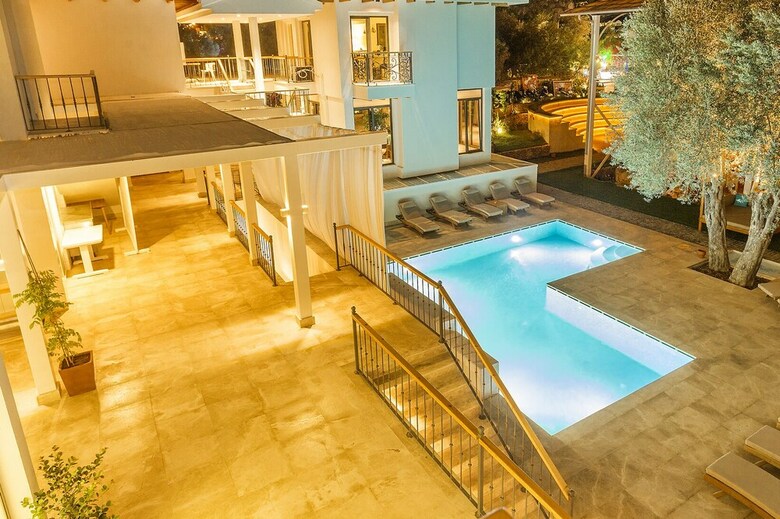 Ecclesia Hotel - Adults Only
