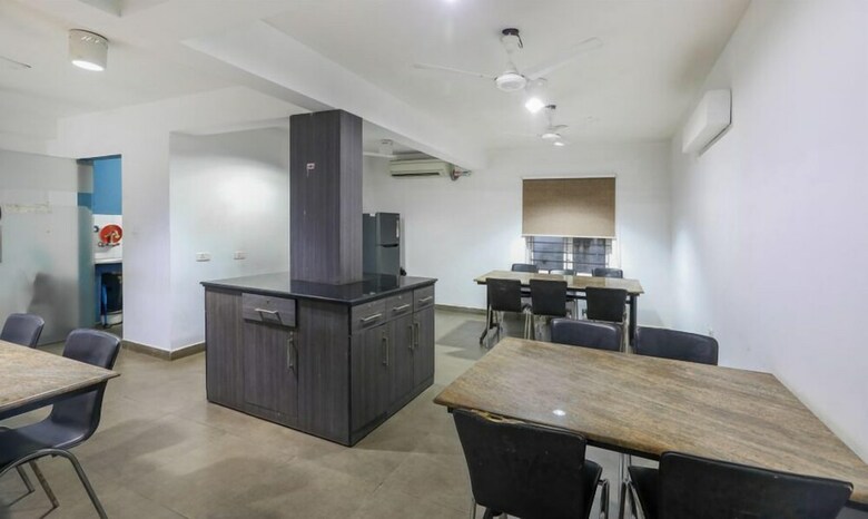 Hotel Stay Easy Service Appartment