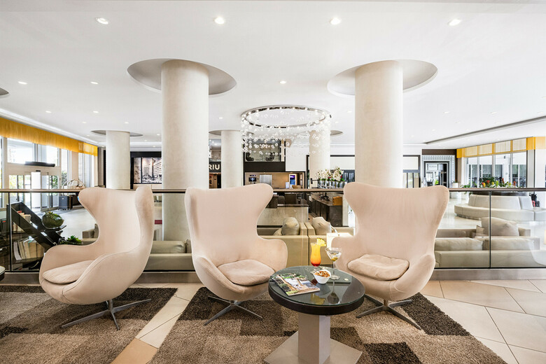 Hotel Riu Plaza Miami Beach