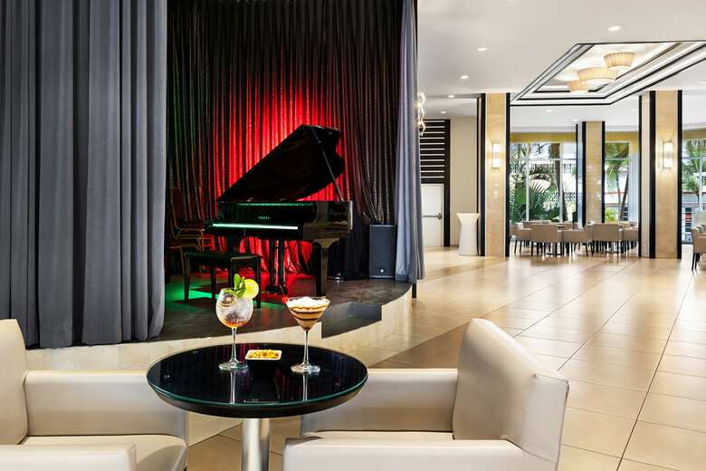 Hotel Riu Plaza Miami Beach