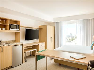 Fiesta Inn Monterrey La Fe Hotel