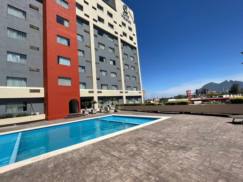 Hotel Fiesta Inn Monterrey Norte