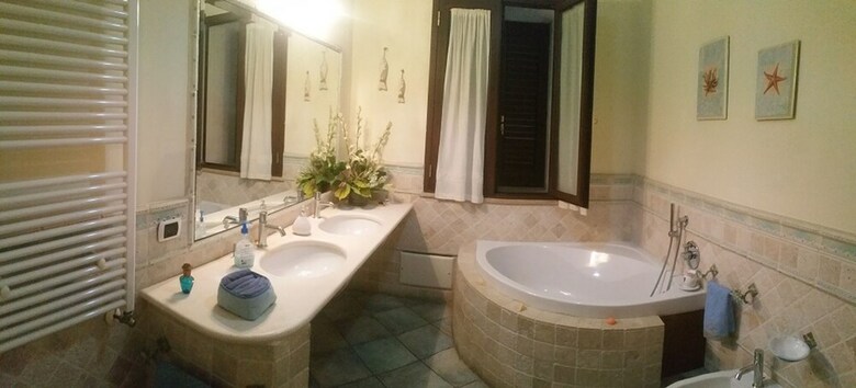 Hotel Sardegna Affitto Camere - San Teodoro