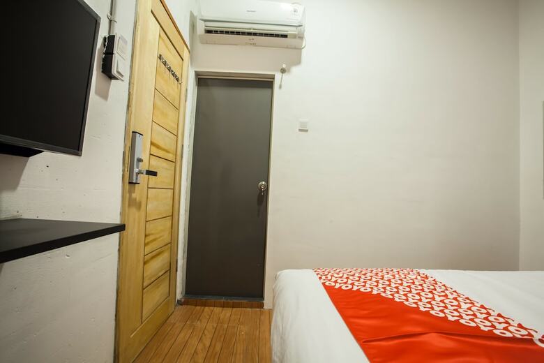 Hotel Oyo 2147 Mono Guest House