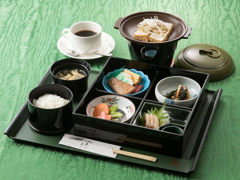 Hotel Toyama Jiyukan