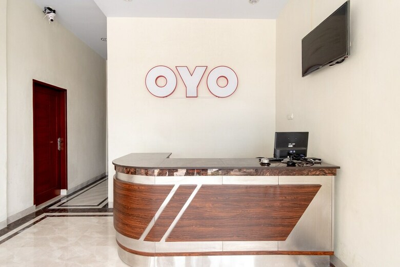 Hotel Oyo 1585 Ring Road Residence