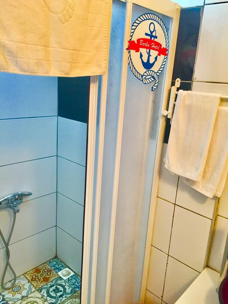 Bed & Breakfast Barba Otel