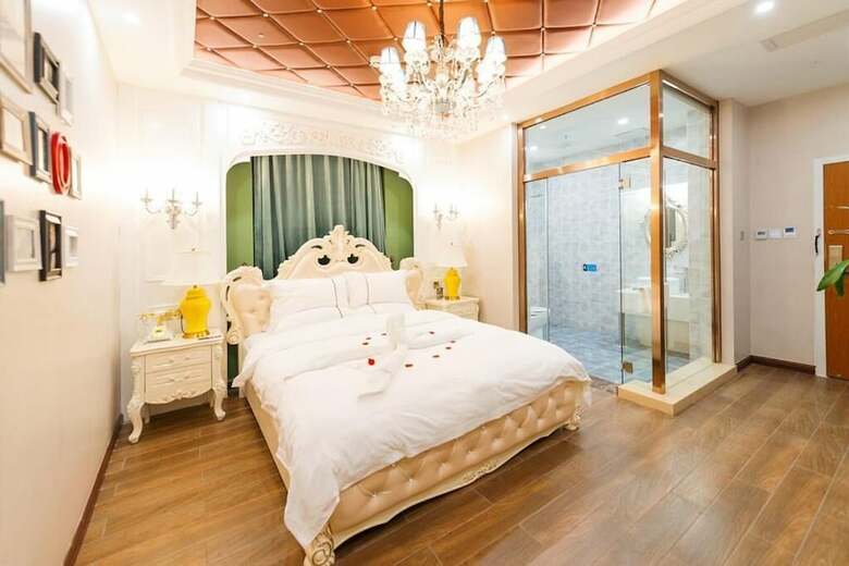 World Dream Hotel