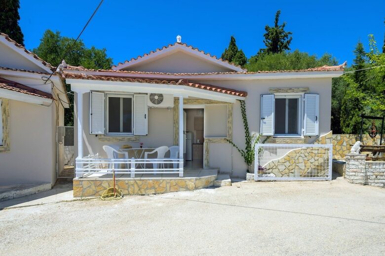 Apartamentos Zoumpouli Village