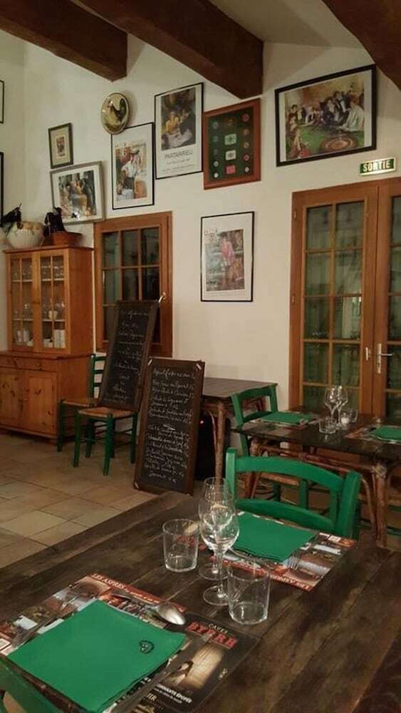 Hotel Domaine de Nidol�res