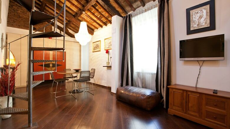 Apartamento Rental In Rome Loft Cappellari