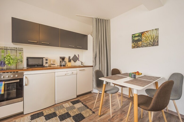 Apartamentos 10 Min Downtown 49sqm-parking-metro 100m