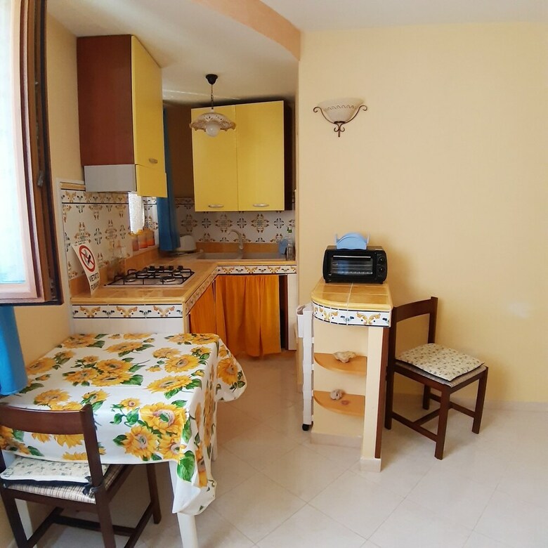 Sunshine Apartments