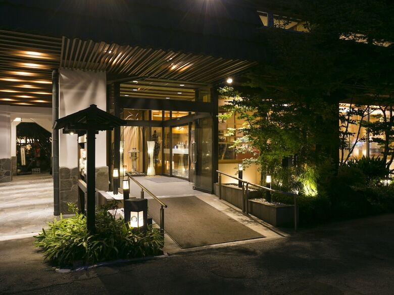 Hotel Sansenkaku